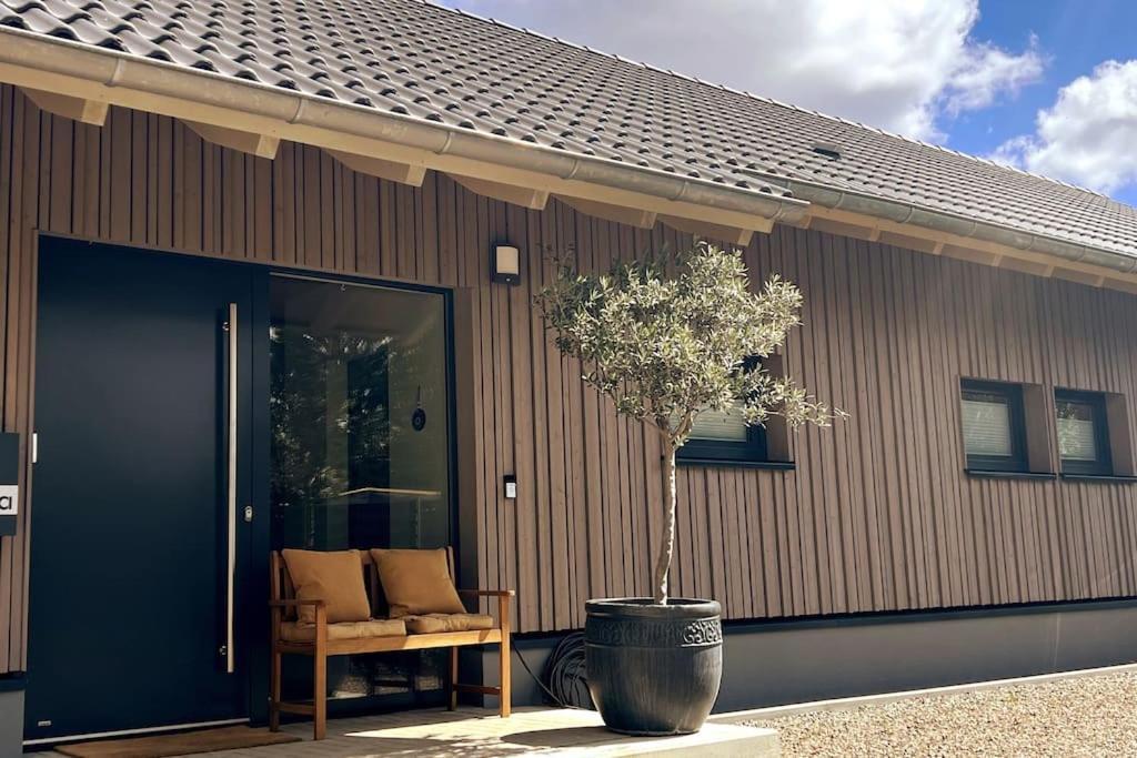 Forest Retreat- Serene 160M2 With Forest Views فرملزكيرشن المظهر الخارجي الصورة